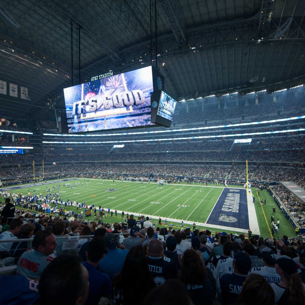 Dallas Cowboys AT & T Stadium